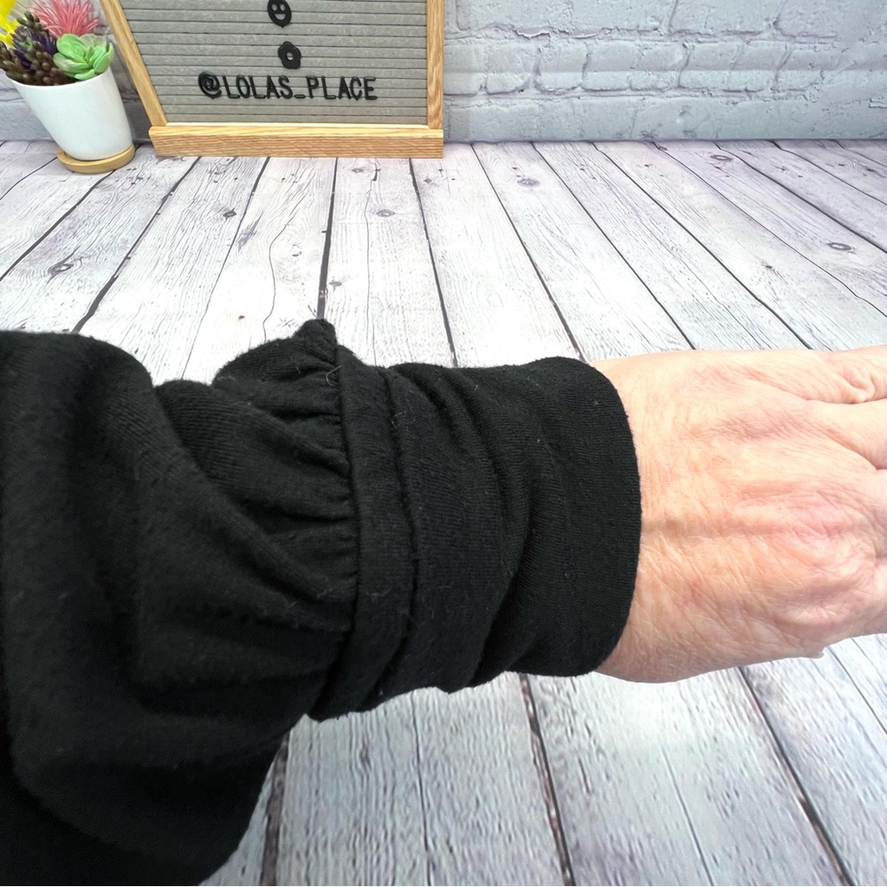 ANA Long Sleeve Scoop Neck Tee with Wide Cuffs - Picture 7 of 7